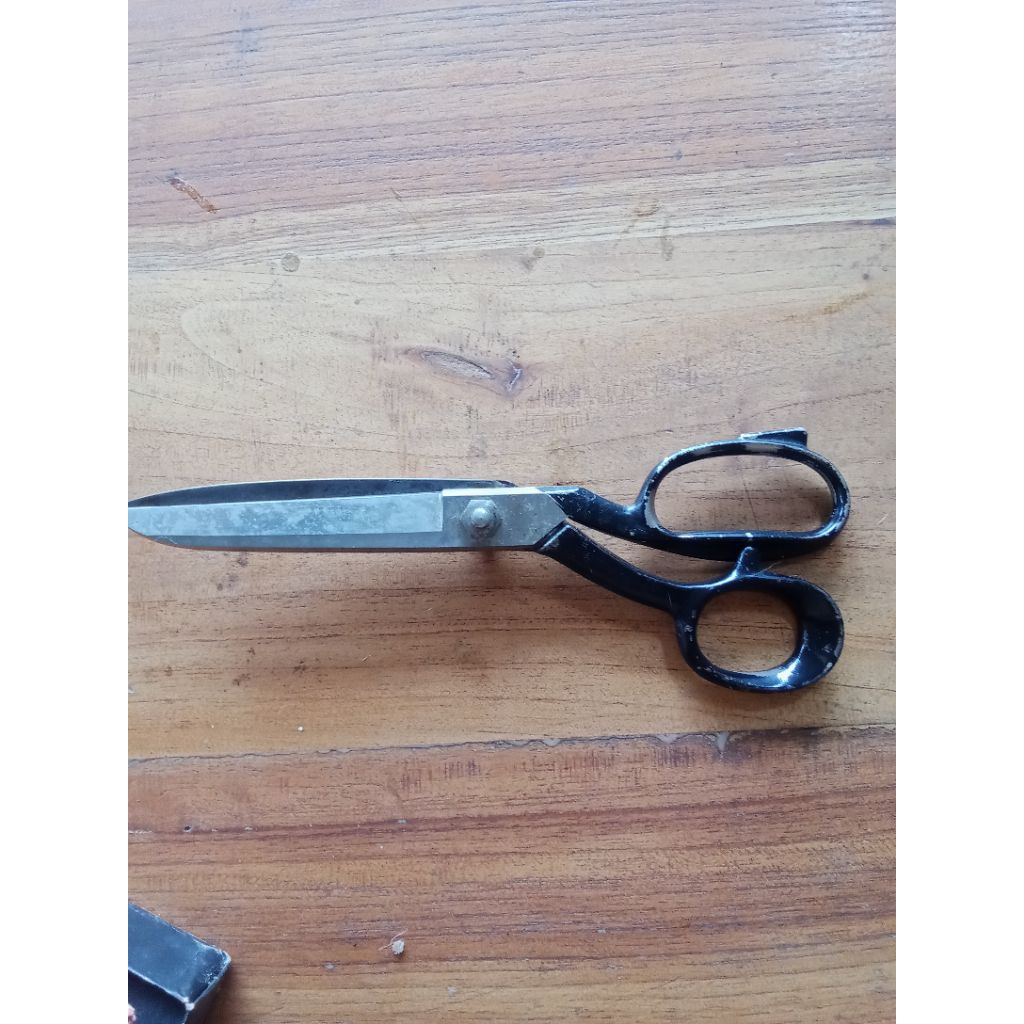 gunting kain mundial Brazil 10 inch