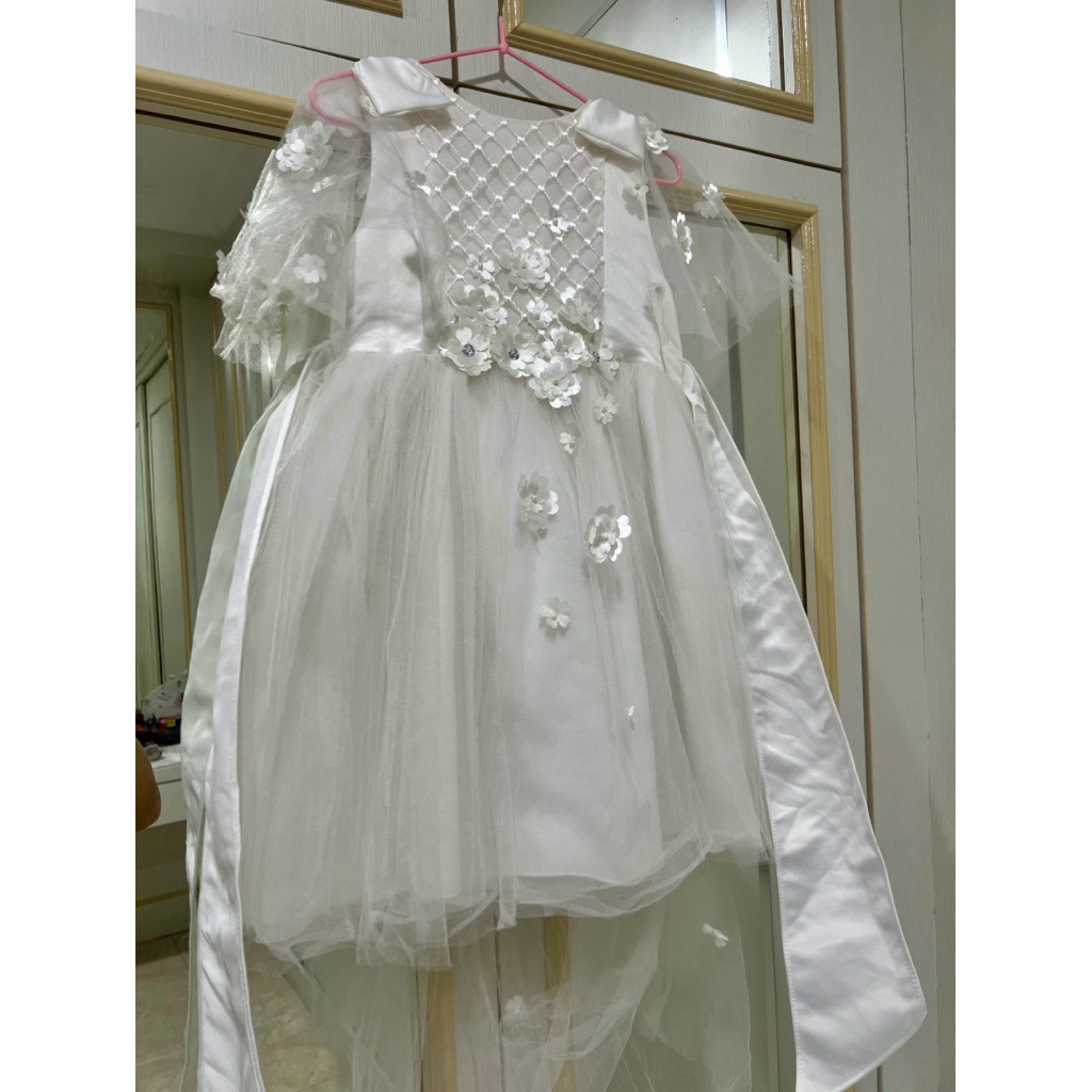 preloved dress gaun terusan anak perempuan warna putih