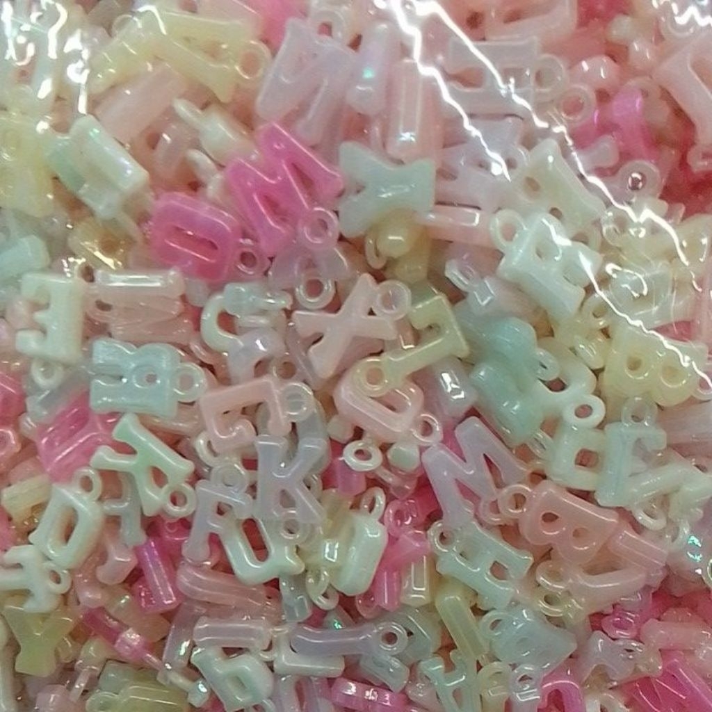 GANTUNGAN HURUF JELLY EB 1 PON