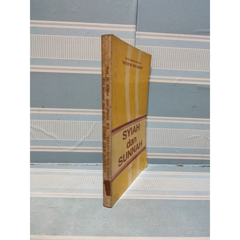 Buku syiah dan sunnah