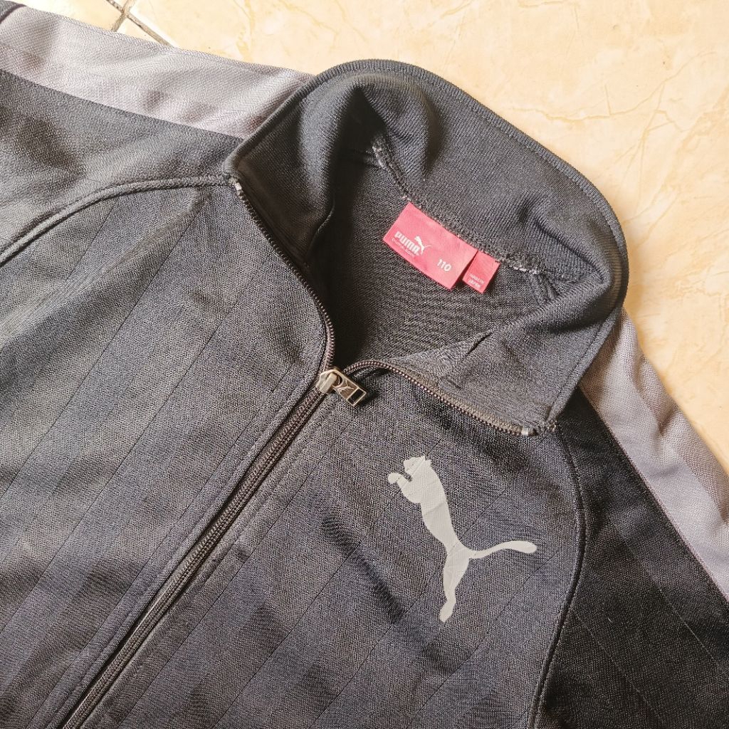 Tracktop Puma Anak Second
