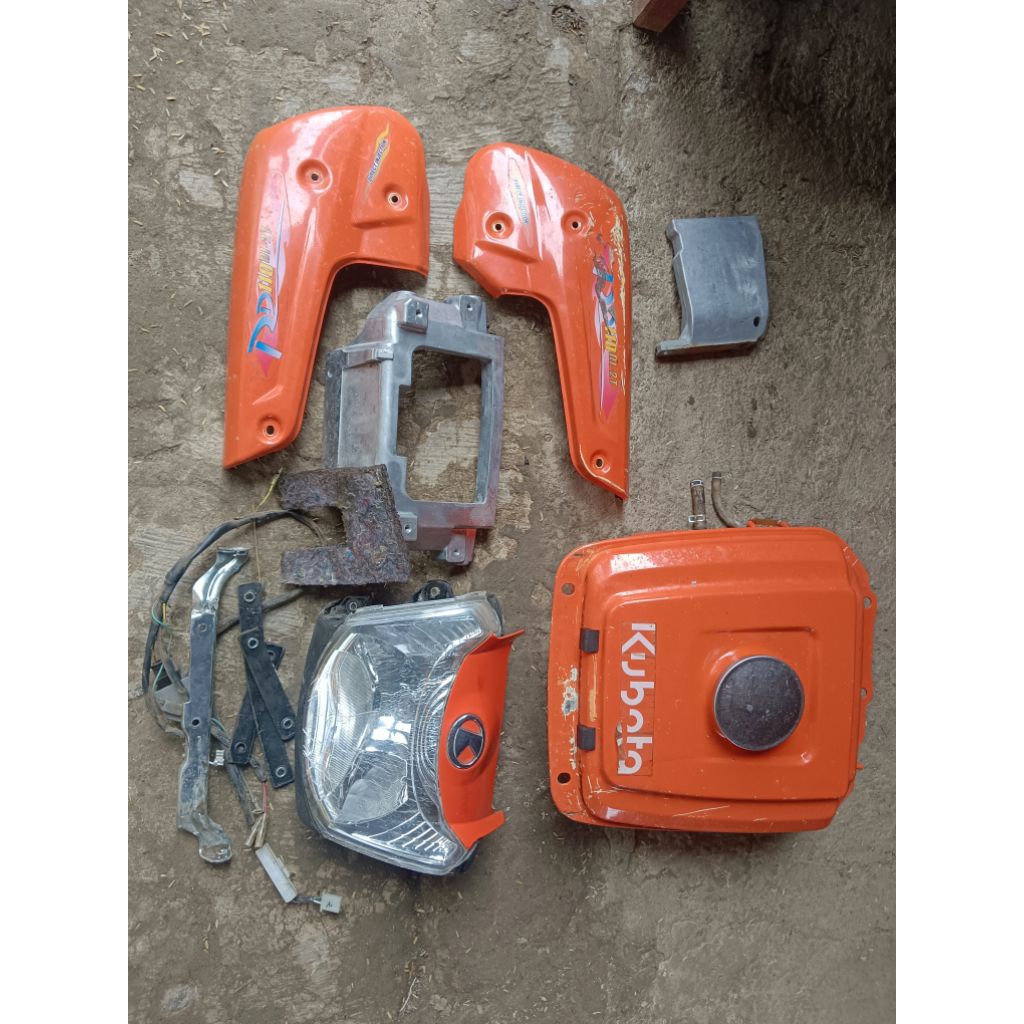 Original Kubota RD 110 DI-2T Tangki Lampu & Part Lainnya