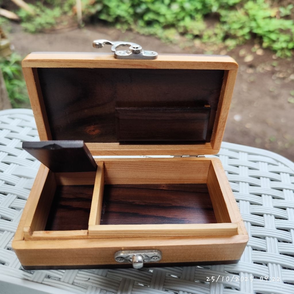 kotak lintingan bahan kayu sonokeling estetik