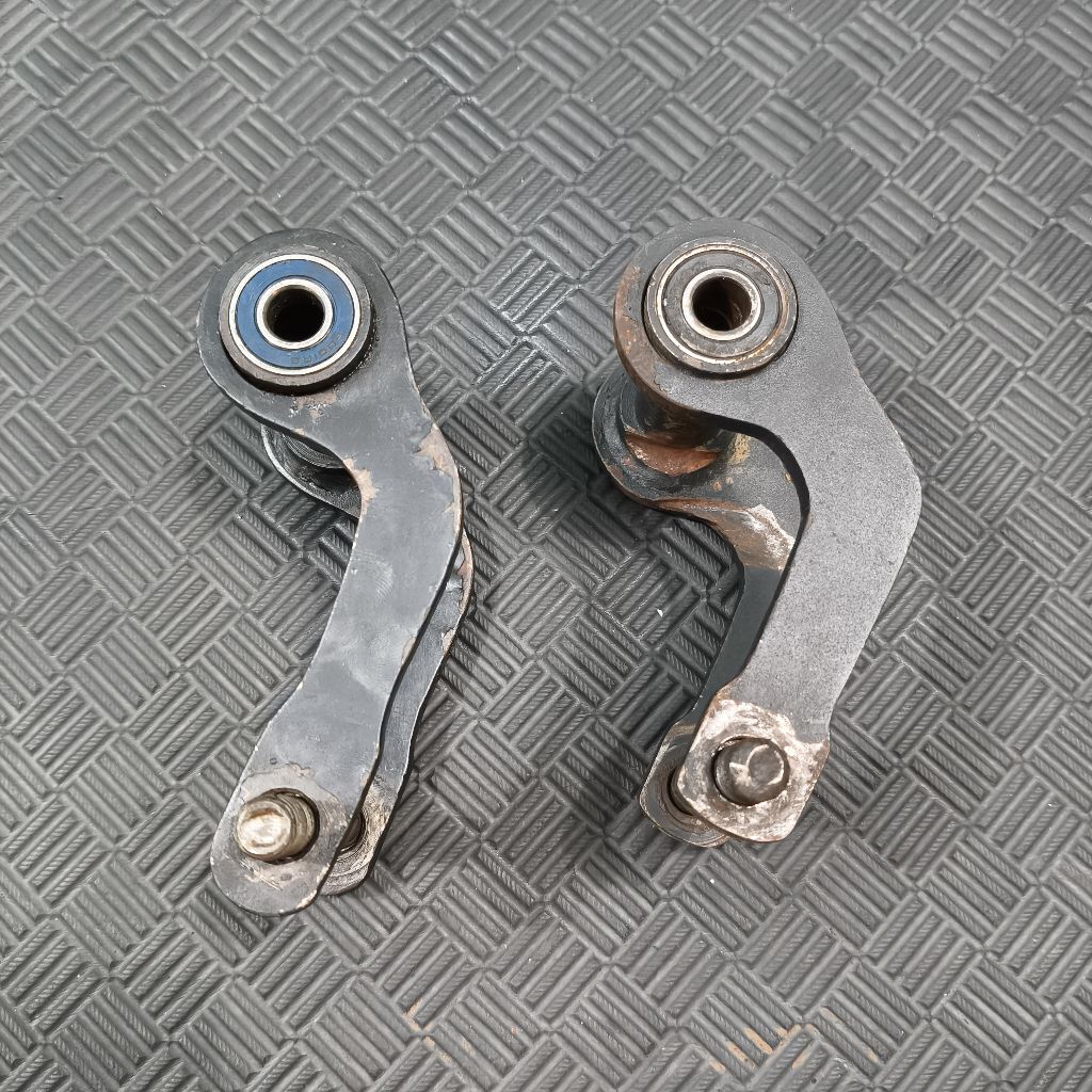 Link lengkung KLX 150 (bekas)