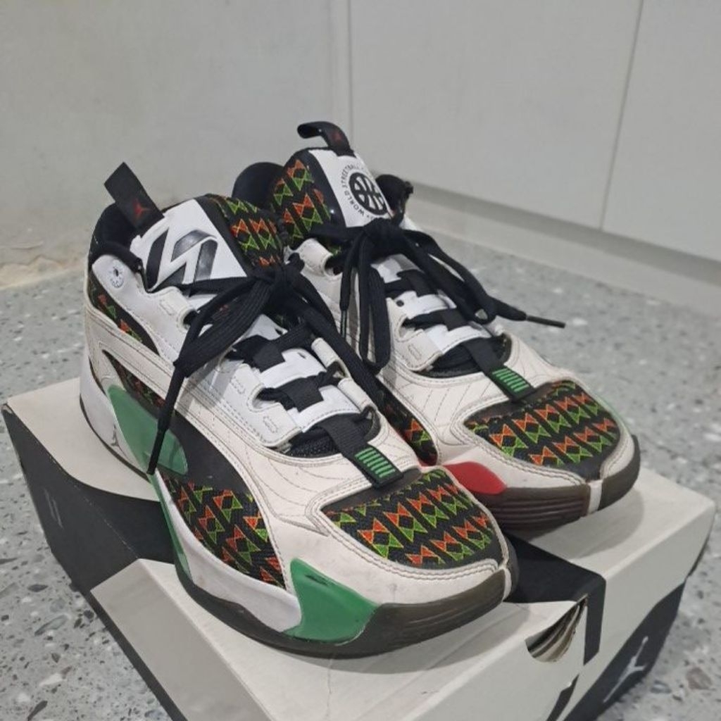 Sepatu basket olahraga Jordan Luka 2 Q PF