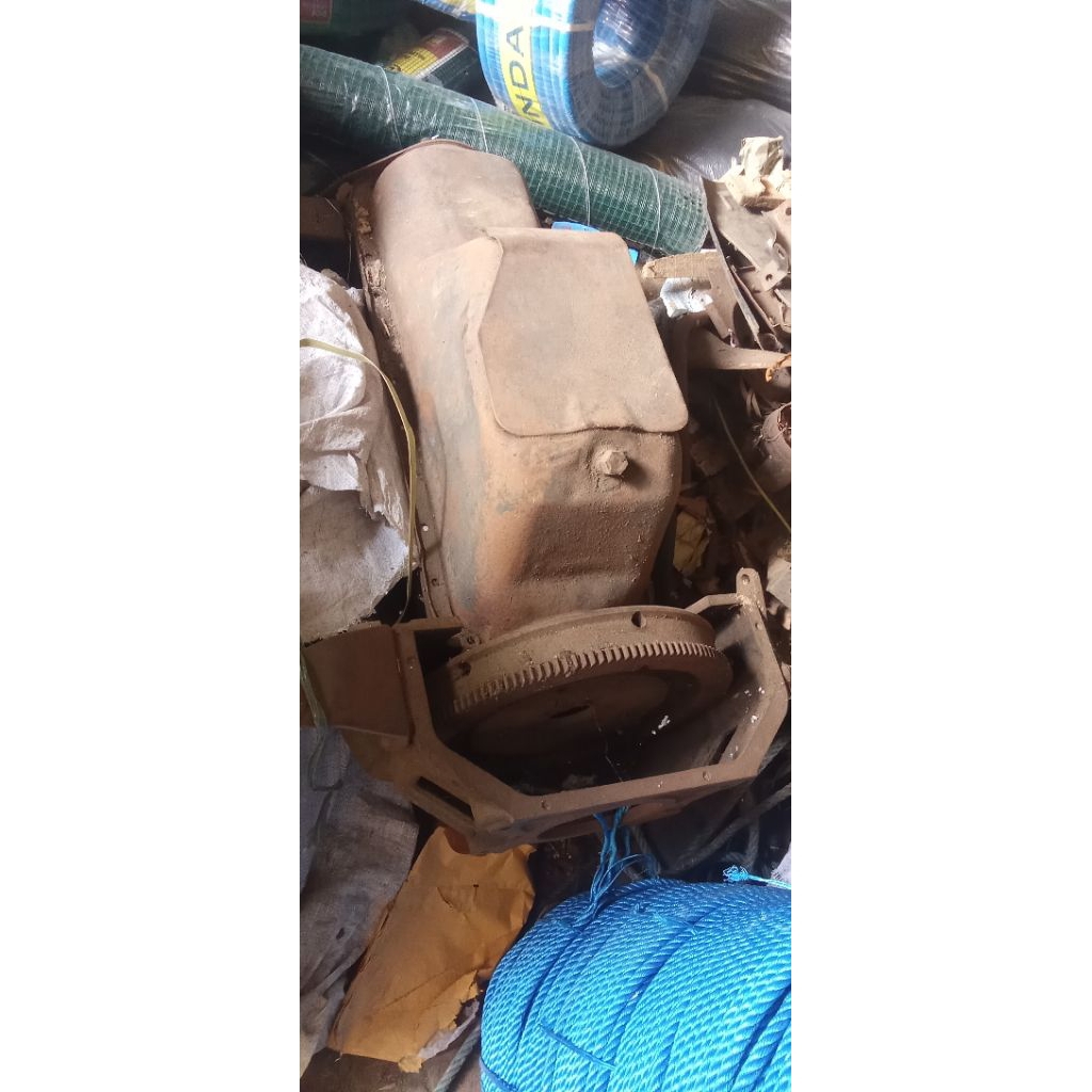 Kruk as Block mesin Hardtop.