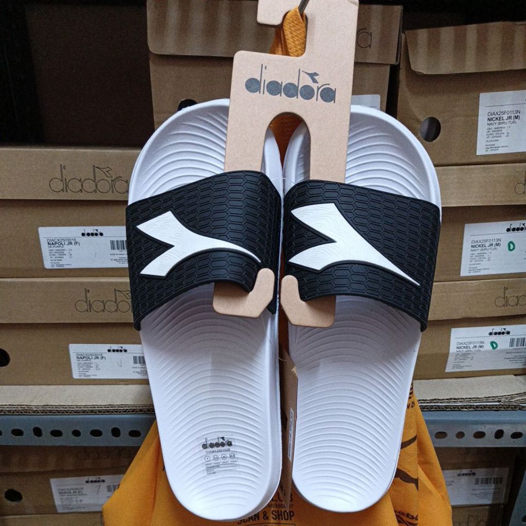 Sandal Pria Diadora Navin black white Original
