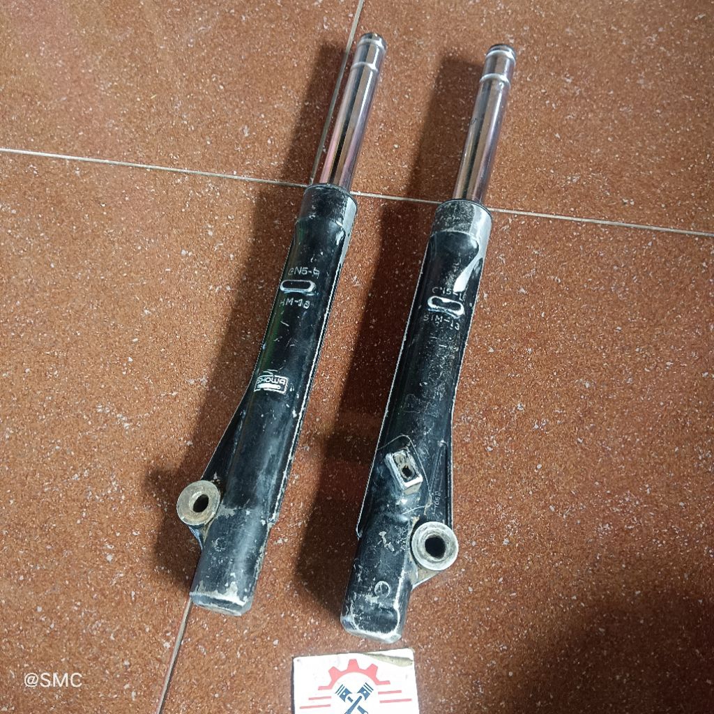 sepasang sok depan skok sokbreker honda astrea prima grand supra x fit lama tromol non cakram ori si