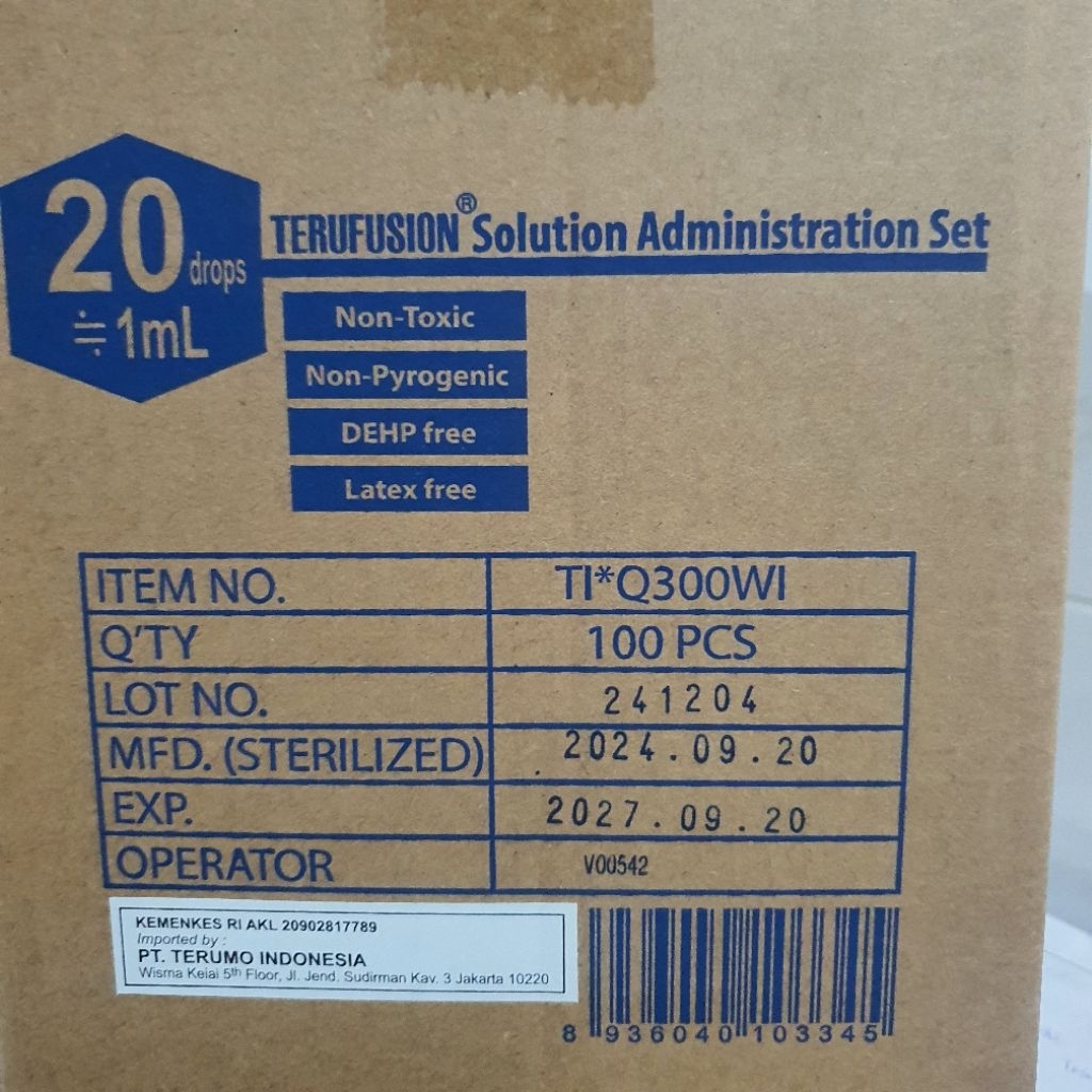 TERUMO Infusion Set Dewasa 20 drops ÷ 1ml / Terufusion Solution Administration Set Terumo 20 drops D