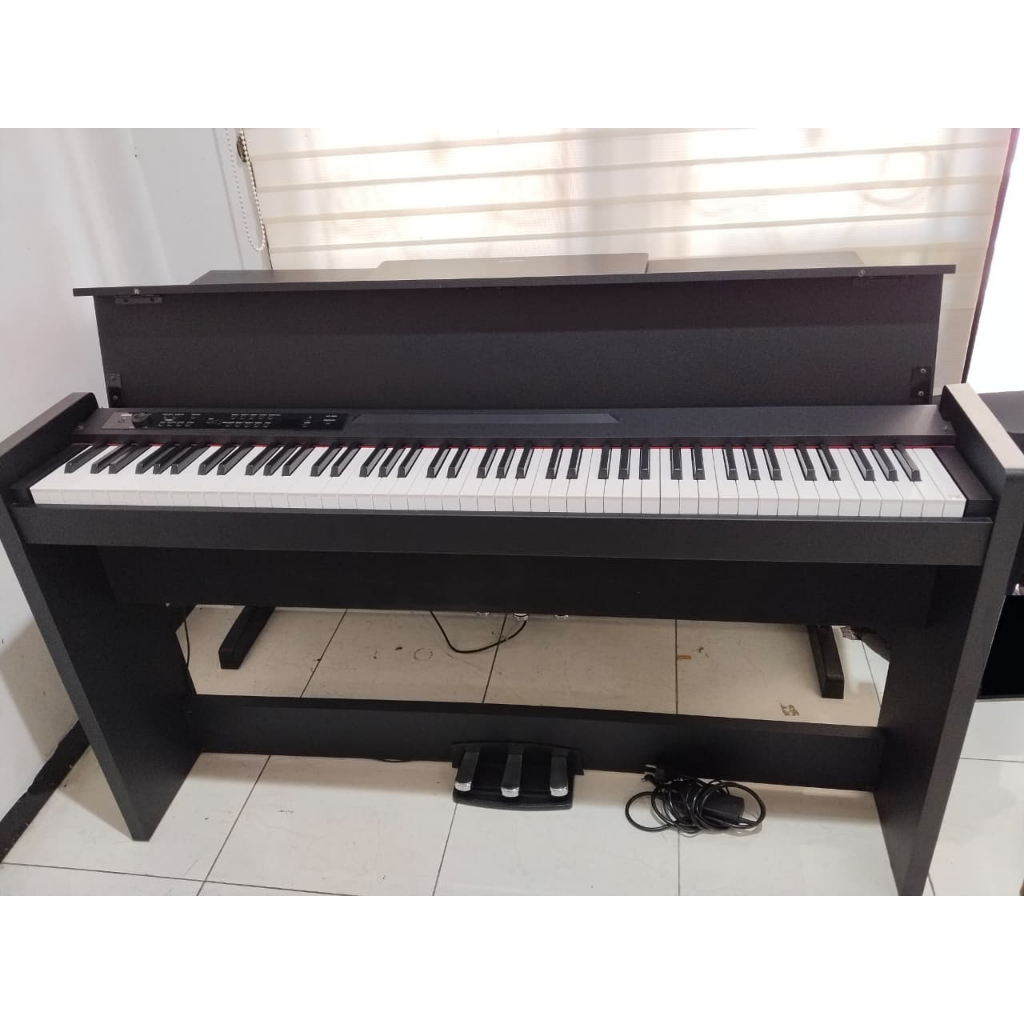 PIANO DIGITAL KORG LP 380