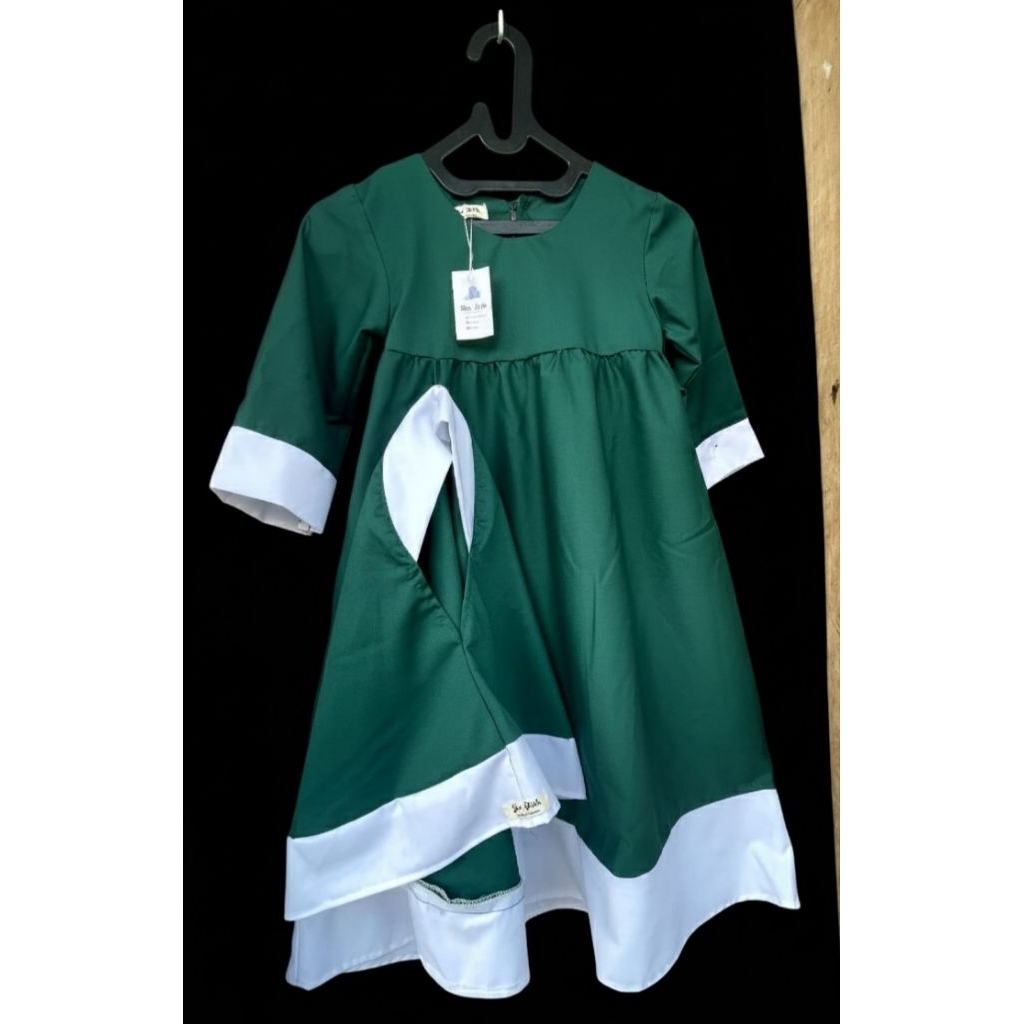 Gamis anak perempuan usia 4- 5 tahun Warna Hijau Botol