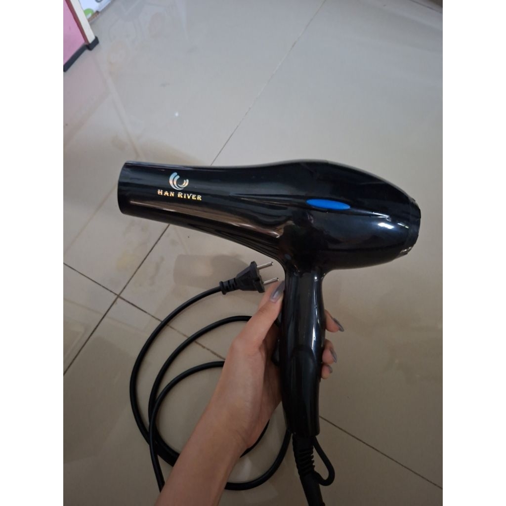 preloved hair dryer