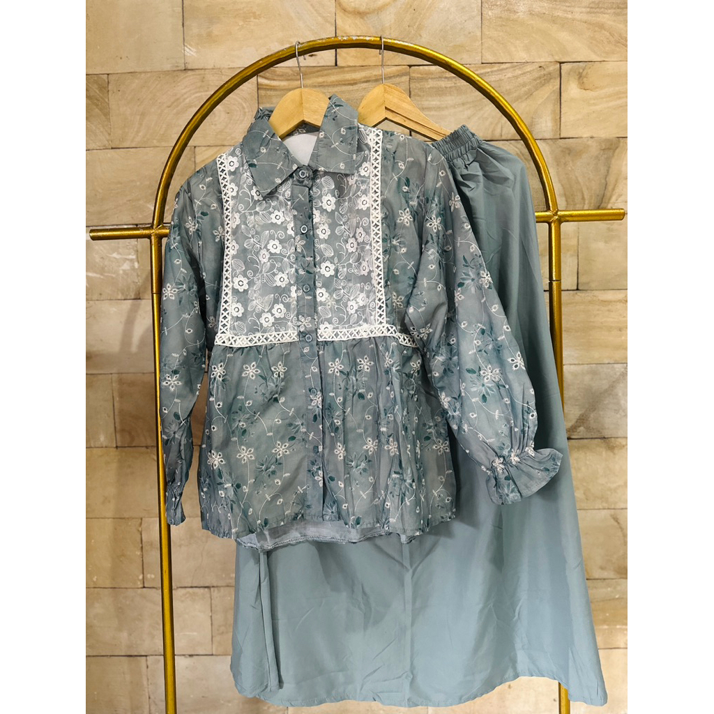 Setelan rok katbol Nooz