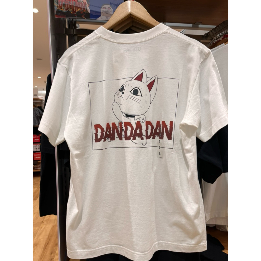 KAOS T-SHIRT UNIQLO EDISI ANIME DANDADAN