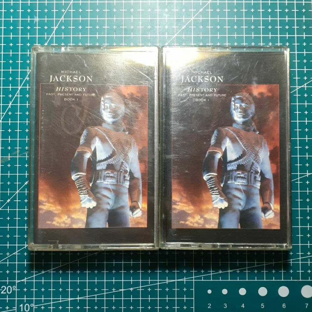 Kaset Michael Jackson - History Begins & Continue (Double Cassette)