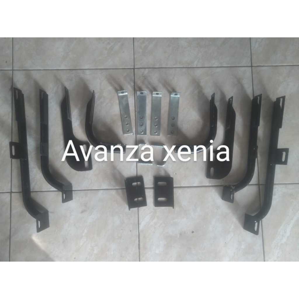 Braket Footstep pangkon injakan samping Mobil Avanza Xenia