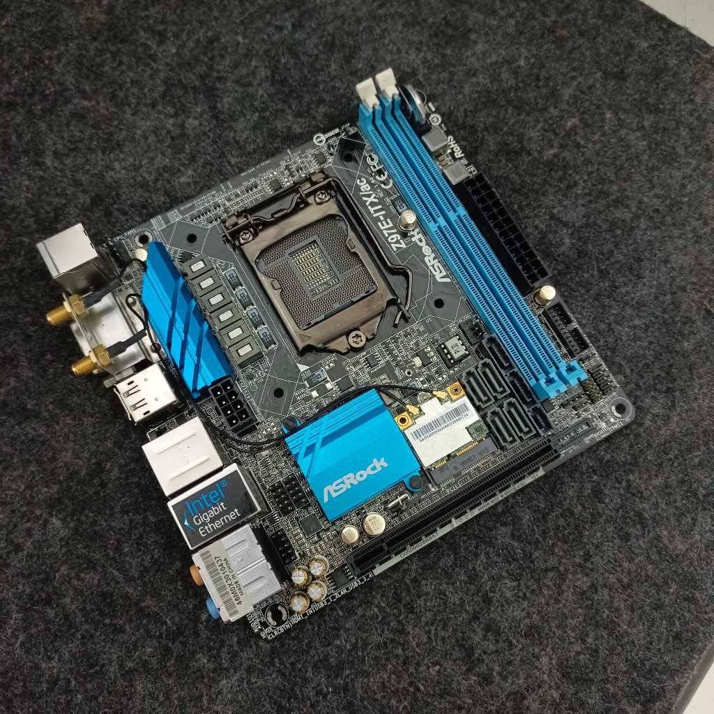 Motherboard Mini ITX LGA 1150 Intel Generasi 4 DDR3