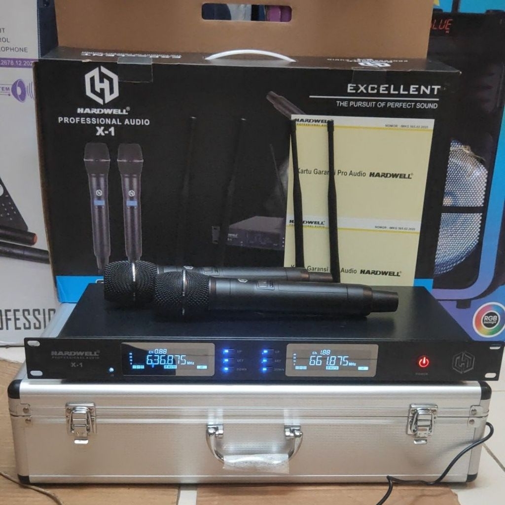 Mic Wireless HARDWELL X-1 MIC WIRELESS HARDWELL PROFFESIONAL HARDWELL X1 ORIGINAL Microphone