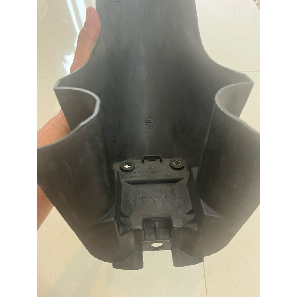 spakbor / selebor honda kirana depan original