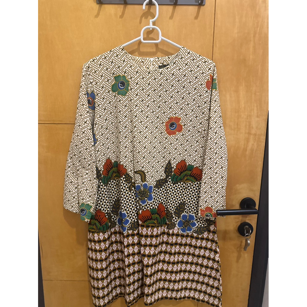 Preloved Arjuna Weda Batik XL