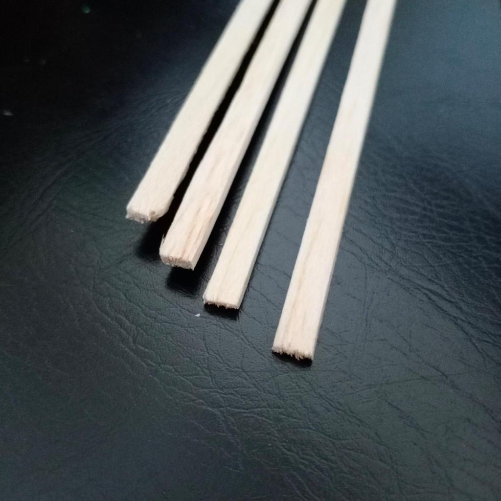 10pcs Kayu balsa strip 3mm x 5mm balsa 3mm x 5mm kayu maket Kerajinan