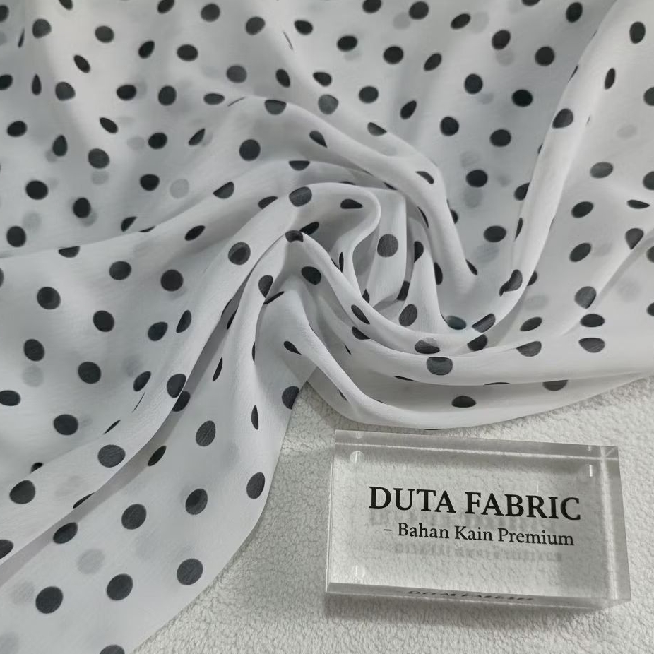 Kain Ceruty Babydoll Premium Polkadot Black White | Ceruti Motif Polka Dot Bahan Gamis Dress Hijab S