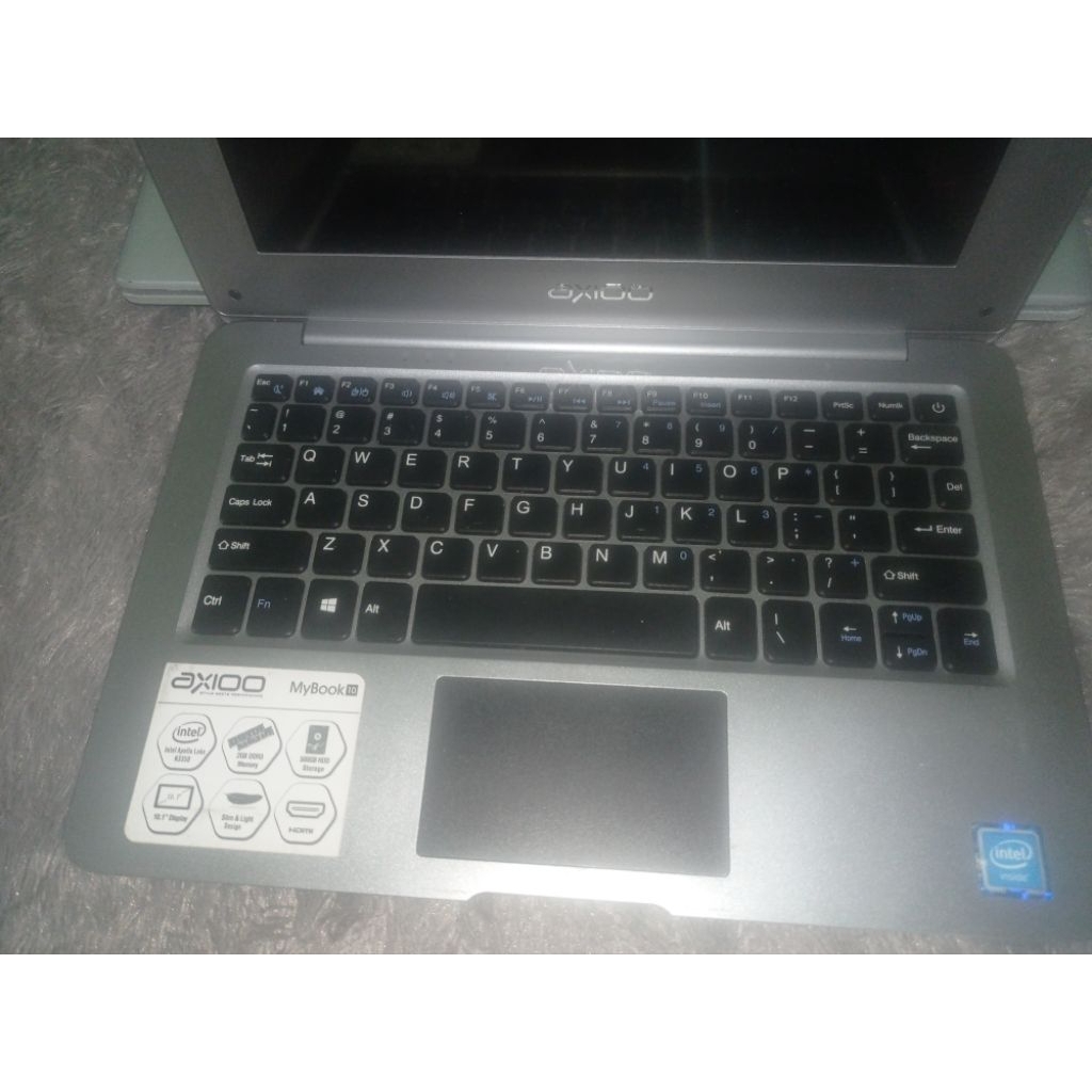 Laptop Axioo mybook10