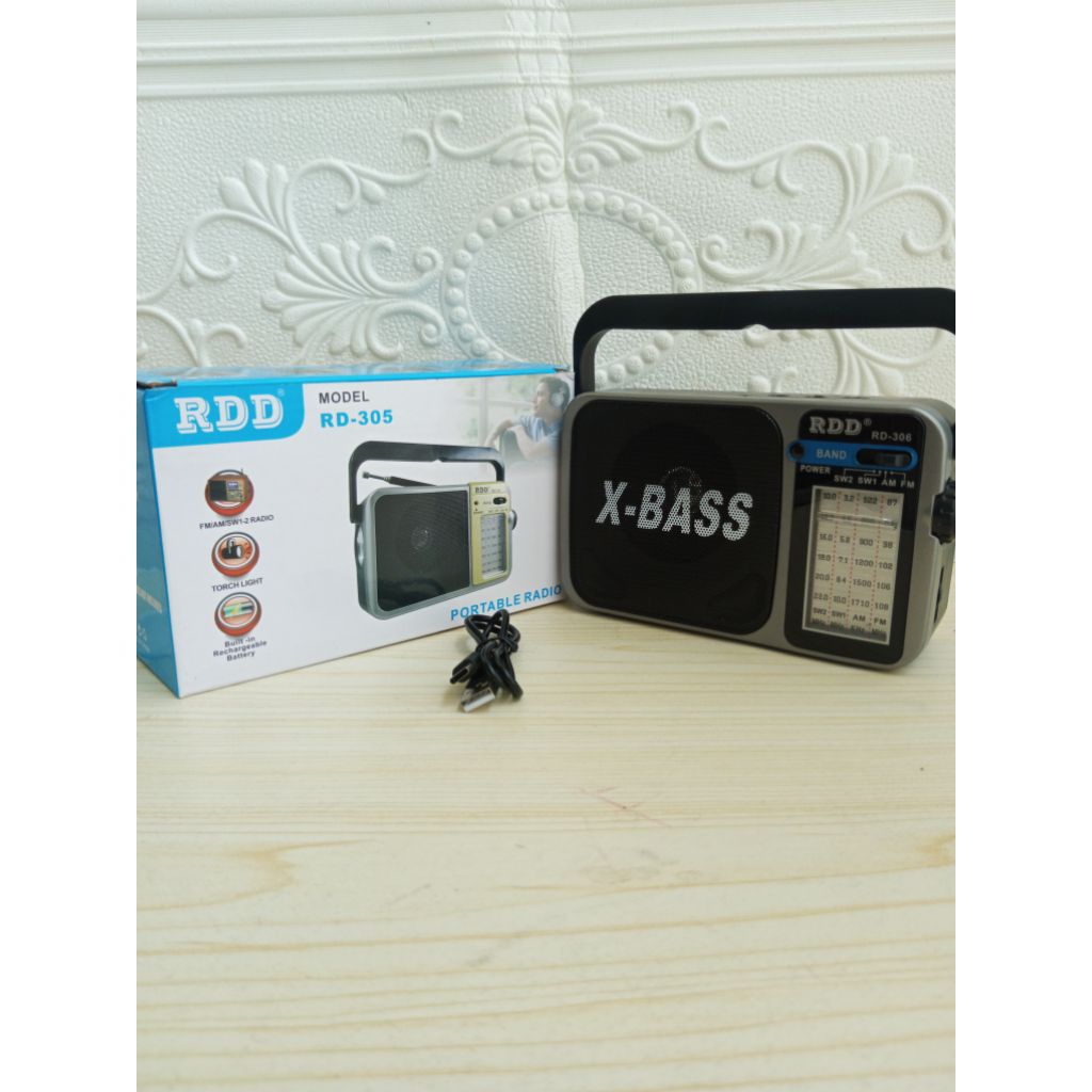 Terlaris Radio Bluetooth USB/TF FLECO RD-306 Bisa Bluetooth Speaker + Senter Led + Lampu Led / Radio