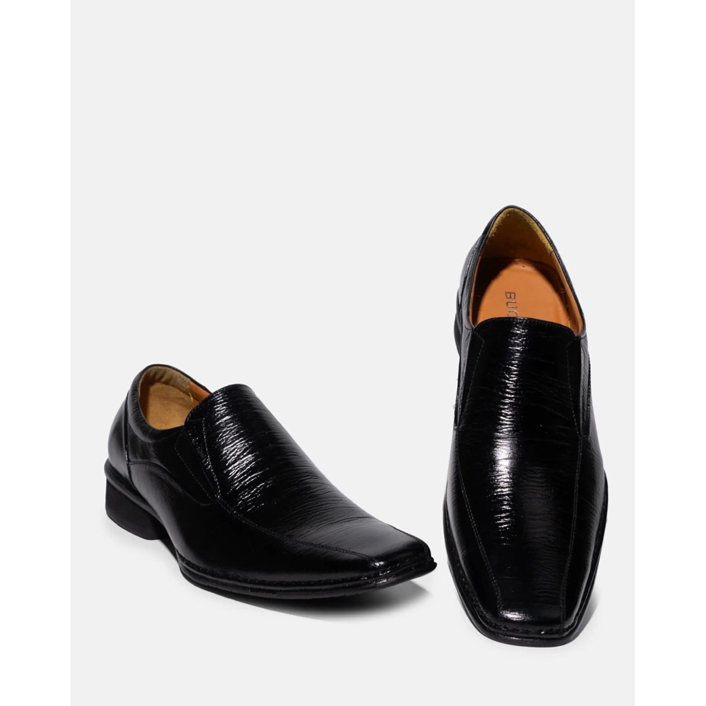 Buccheri Sepatu Pria Pantofel Kulit DM2050