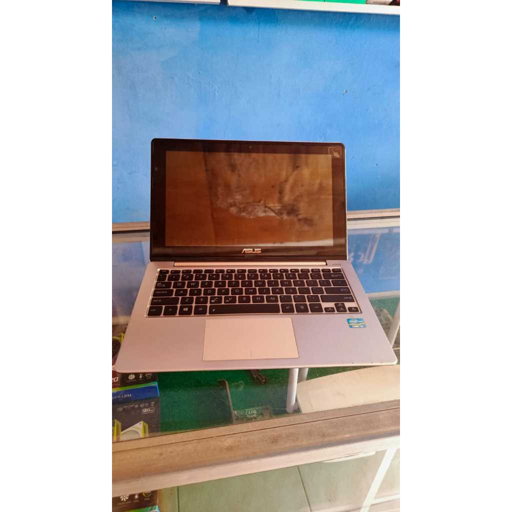 LAPTOP ASUS TOUCHSCREEN