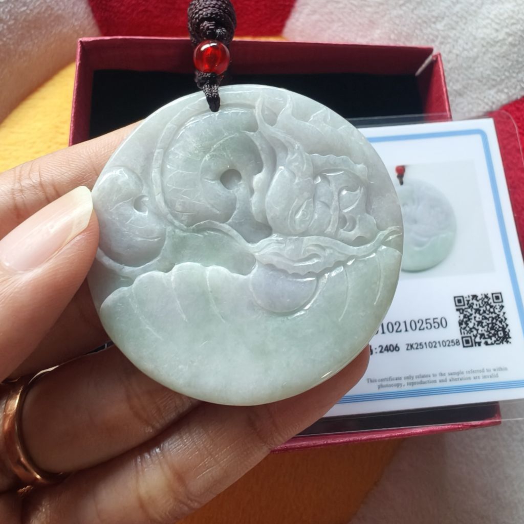 Liontin Giok Burma Grade A - Carving Naga - With Certificate