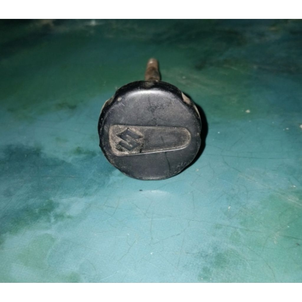 Baut kempol kanan suzuki a100 baut box kanan suzuki a100 original baut box tutup oli samping kanan s