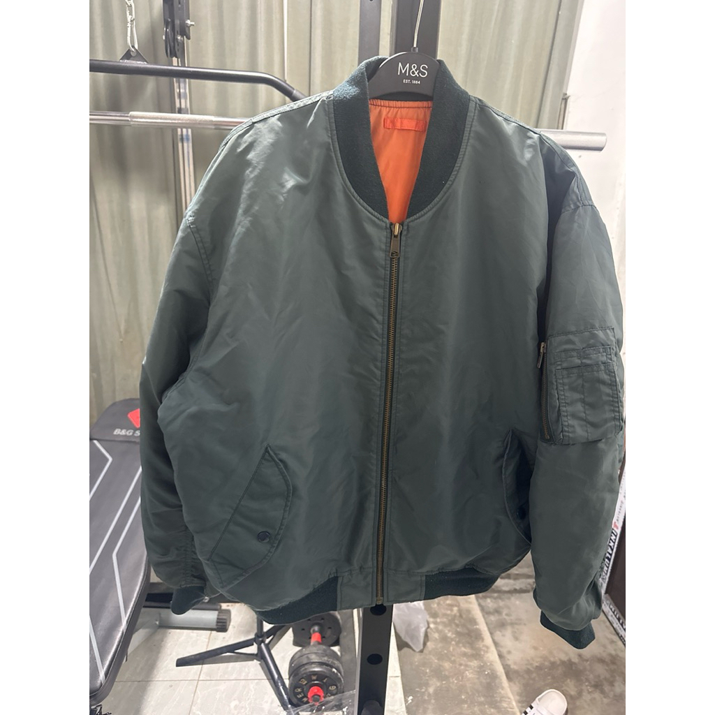 jacket bomber uniqlo