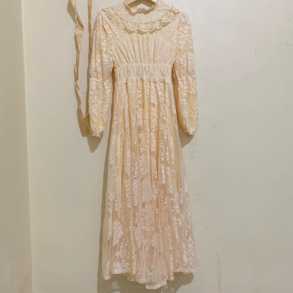 Dress Brukat SOIRA - Gamis Brukat SOIRA yellow - gamis brokat- gamis kuning yellow brukat full