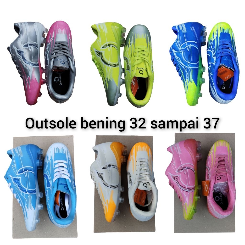 Sepatu bola anak laki laki ukuran 32 sampai 37 outsole bening kuat tidak mudah patah cocok buat olah
