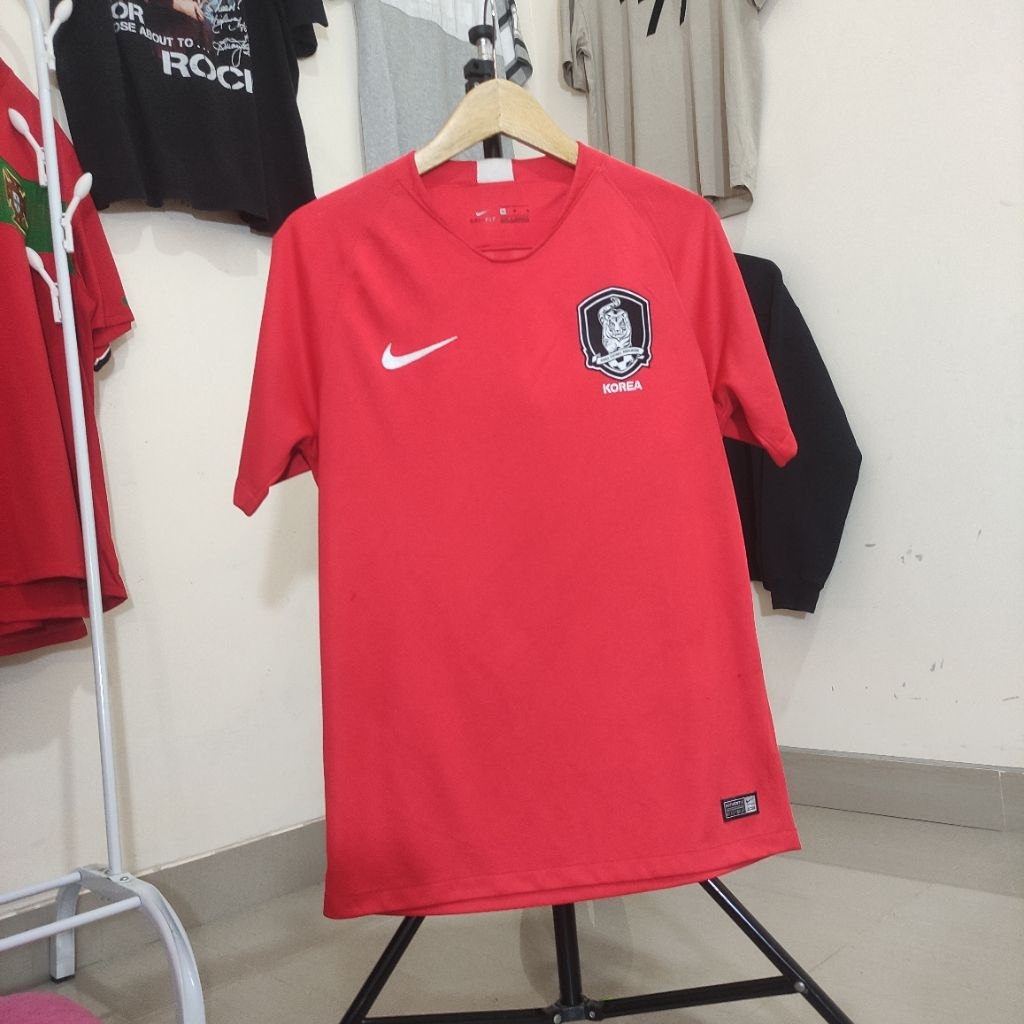 Kaos Jersey Bola Nike South Korea Selatan Home 2018 Size M Original Authentic