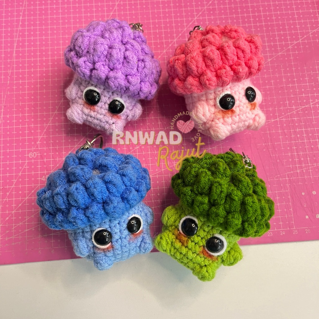 Rnwadrajut.id | Gantungan Kunci Rajut Brokoli | Amigurumi Keychain Brokoli | Crochet Broccoli Amigur