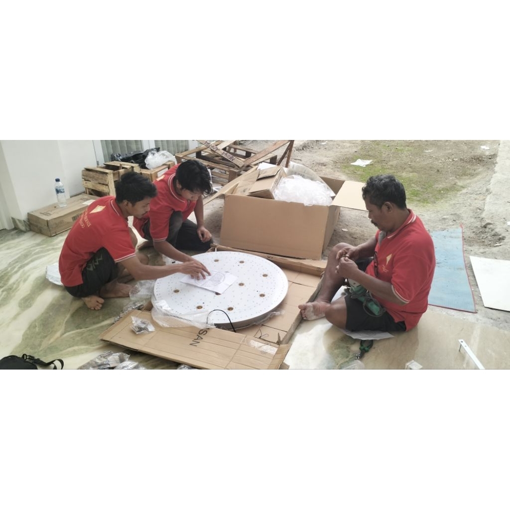 MELAYANI BONGKAR PASANG LAMPU GANTUNG