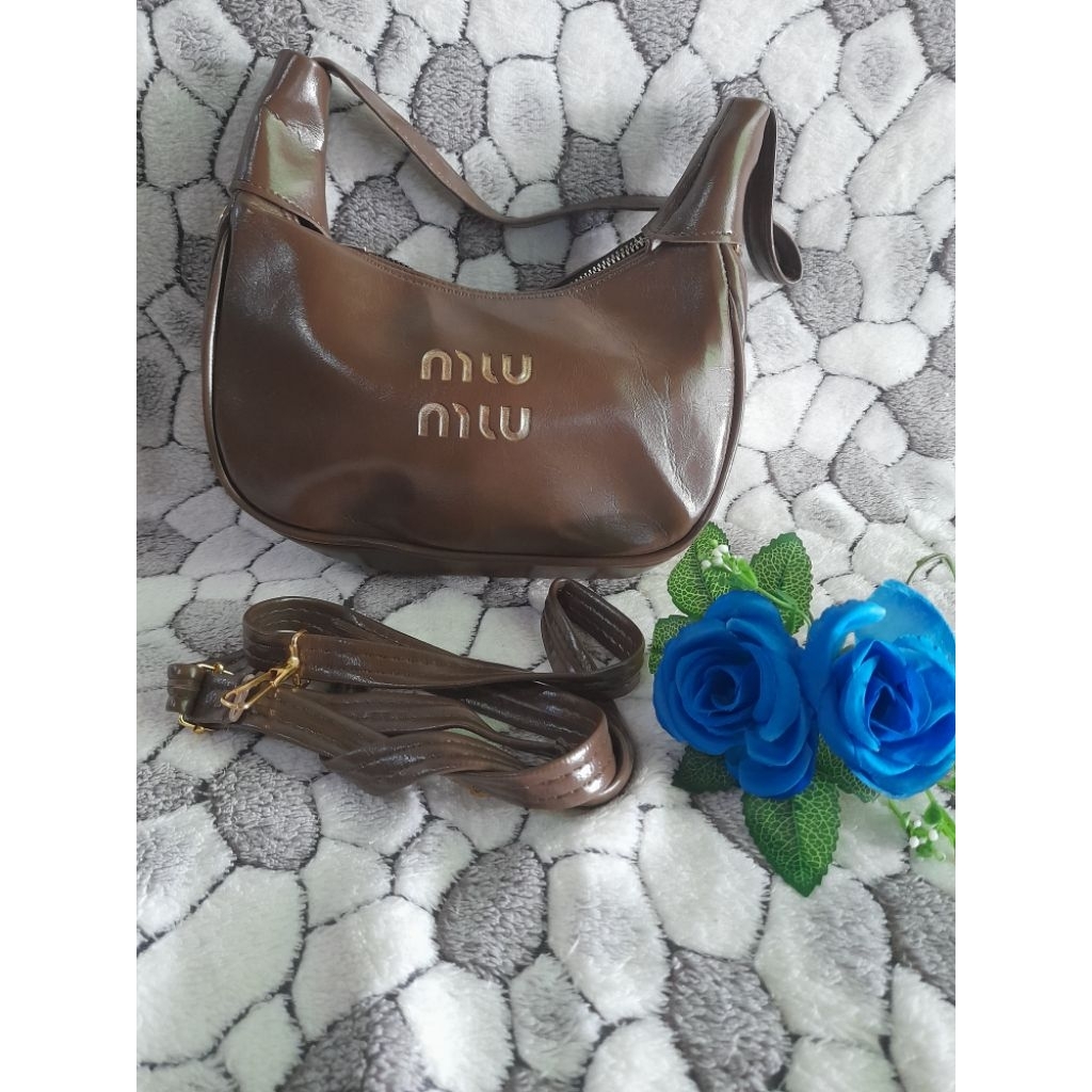 Tas Tangan wanita MiuMiu