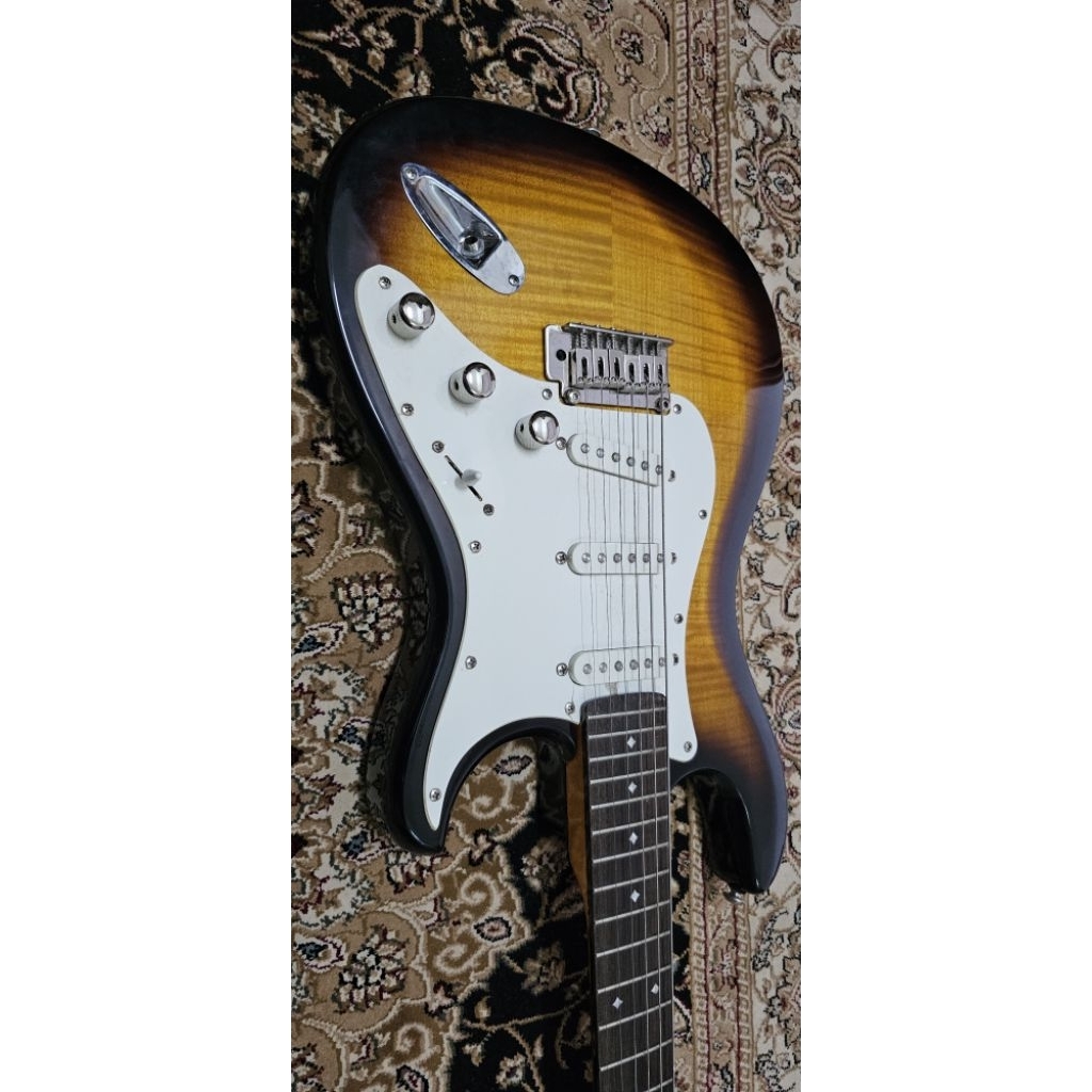 Gitar Listrik Dean Zelinsky Tagliare Z-Glide