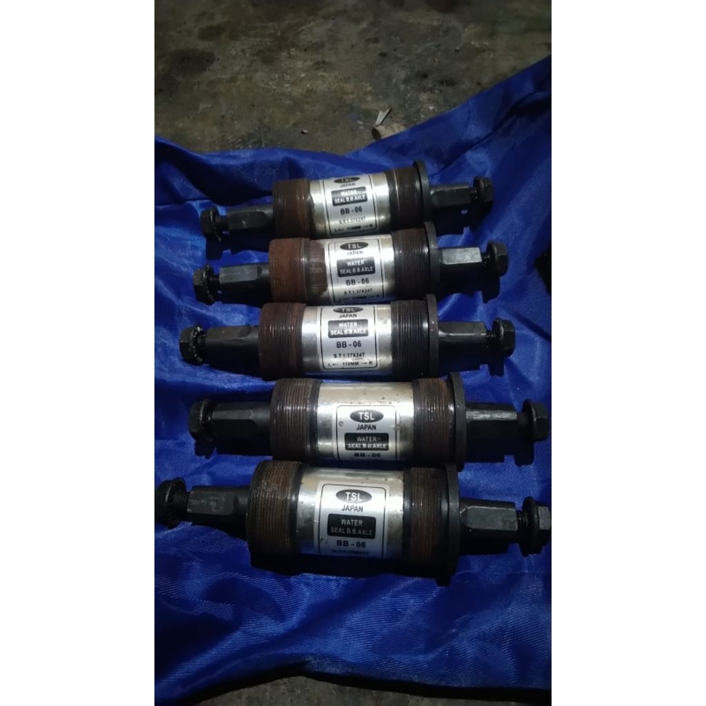 BB kotak bearing ukuran 118 tsl japan