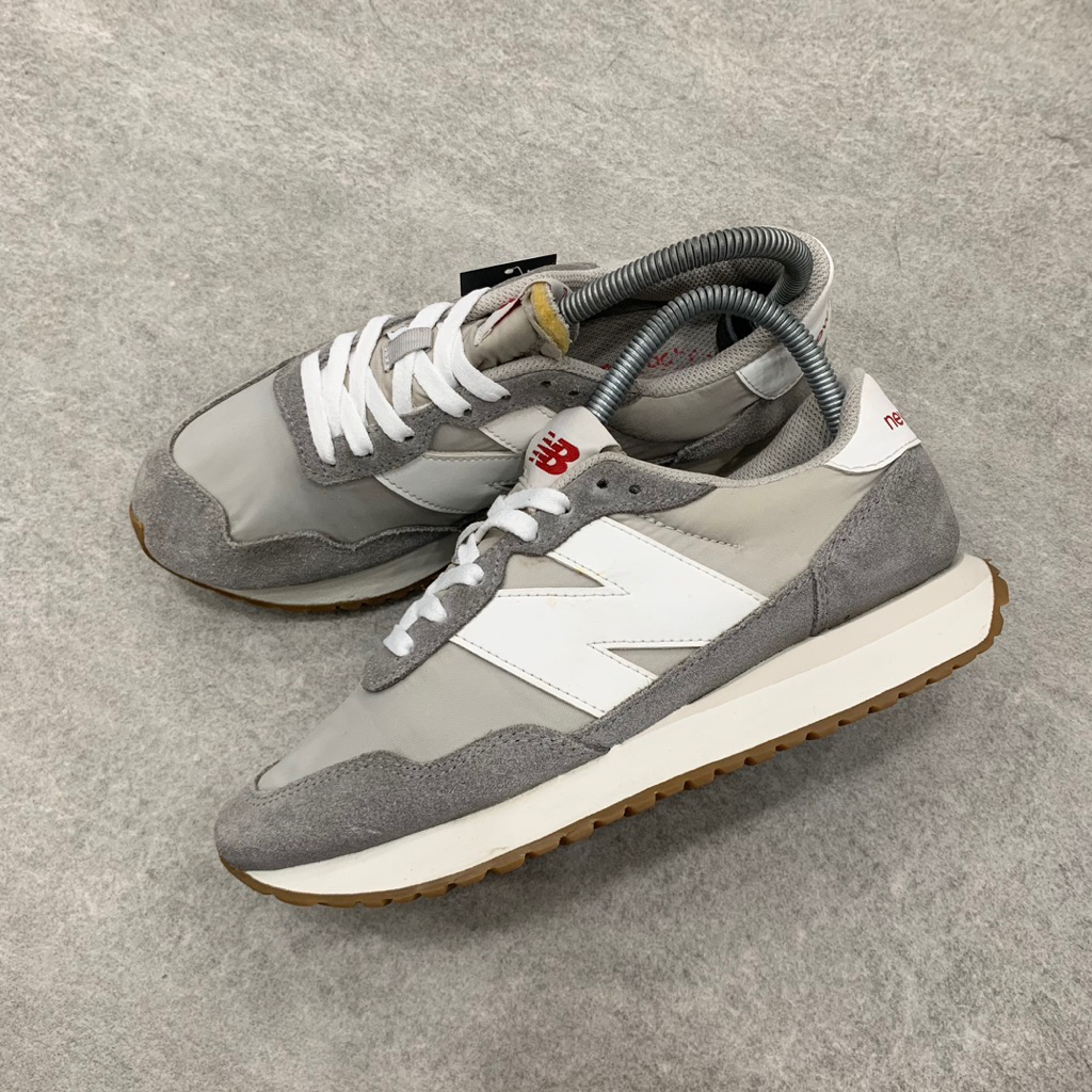 New Balance 237 Grey