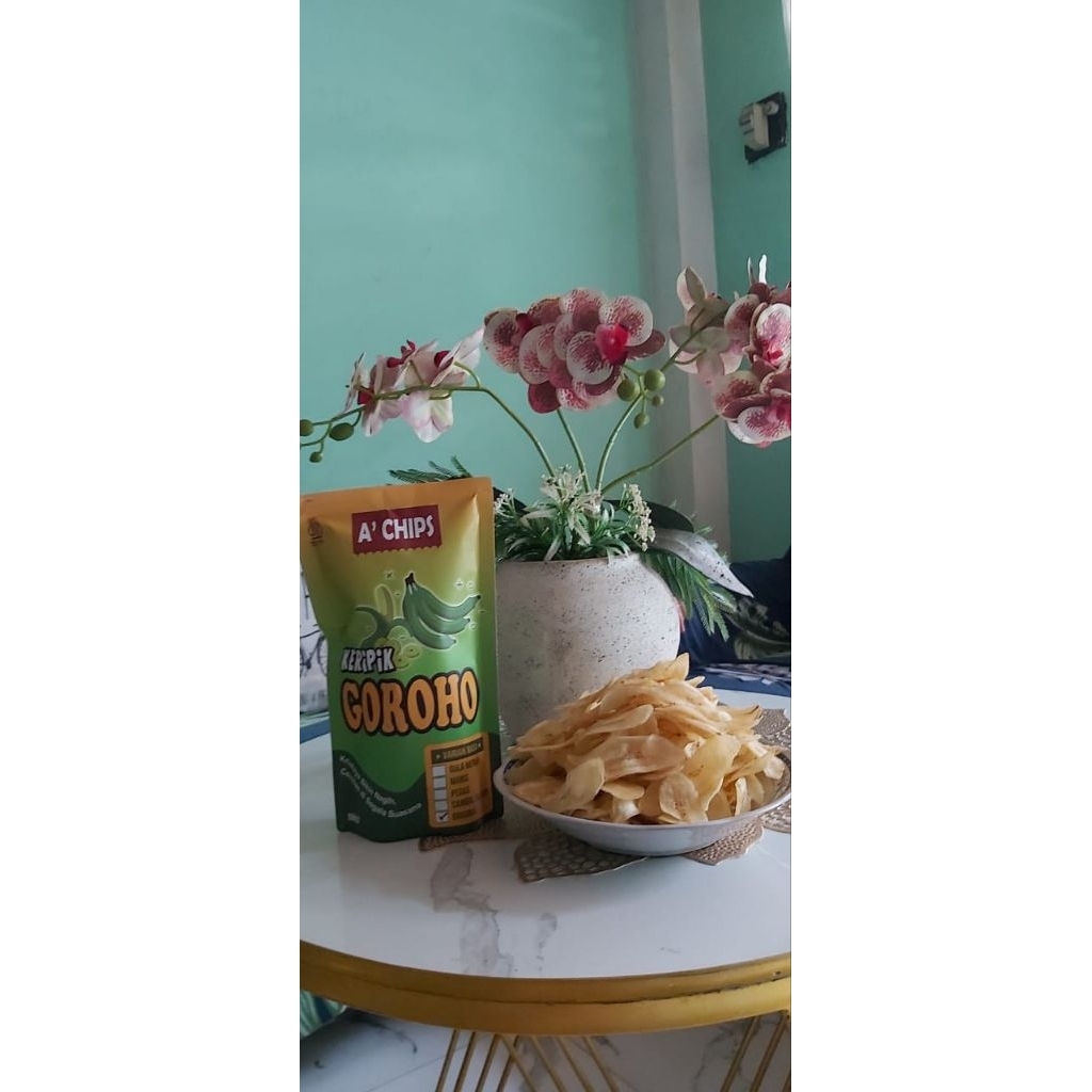 kripik pisang goroho khas Manado dgn rasa original