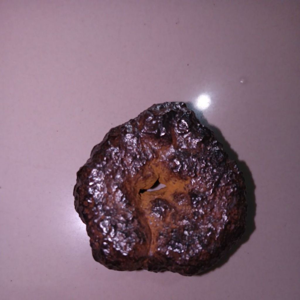 batu unik alami. batu combong