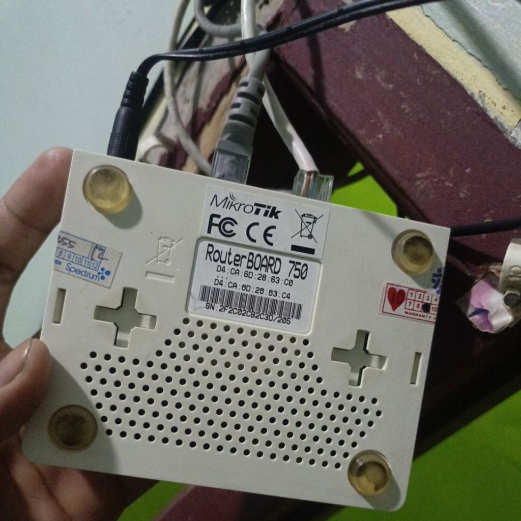 mikrotik rb750