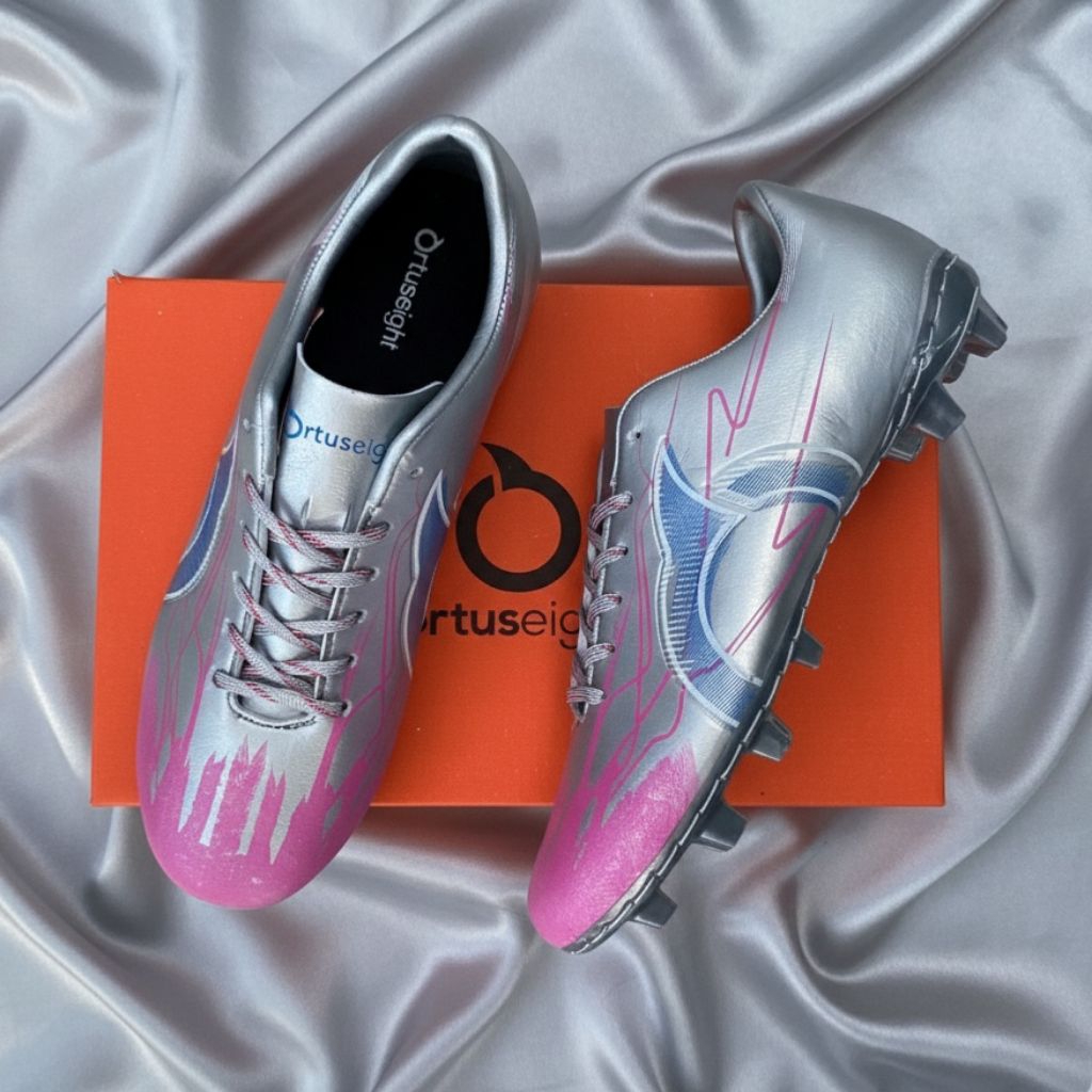 sepatu bola ortuseight catalyst Legion | sepatu bola ortus