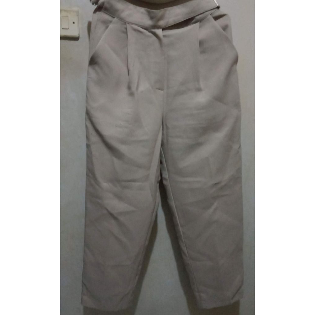 PL celana loose pants cream