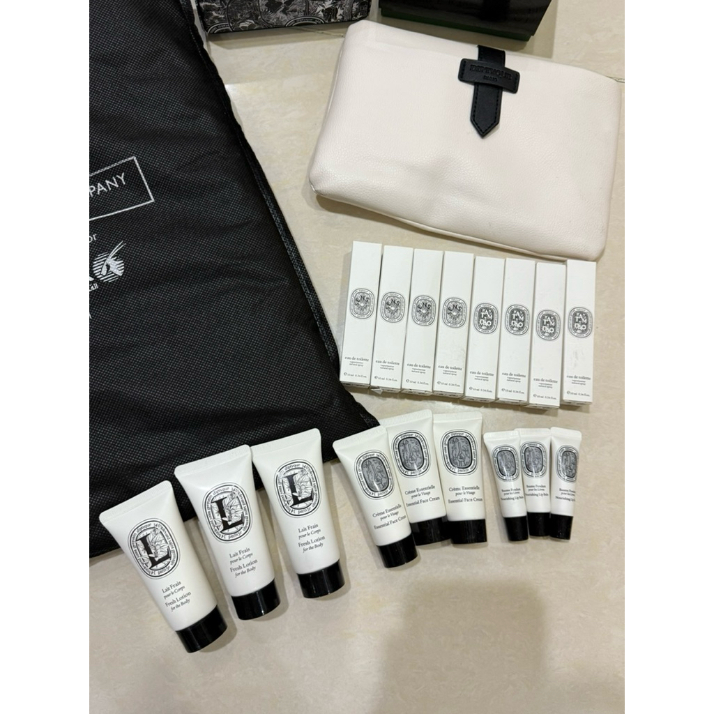 Diptyque Qatar Airways Business Class Ammenity Kit