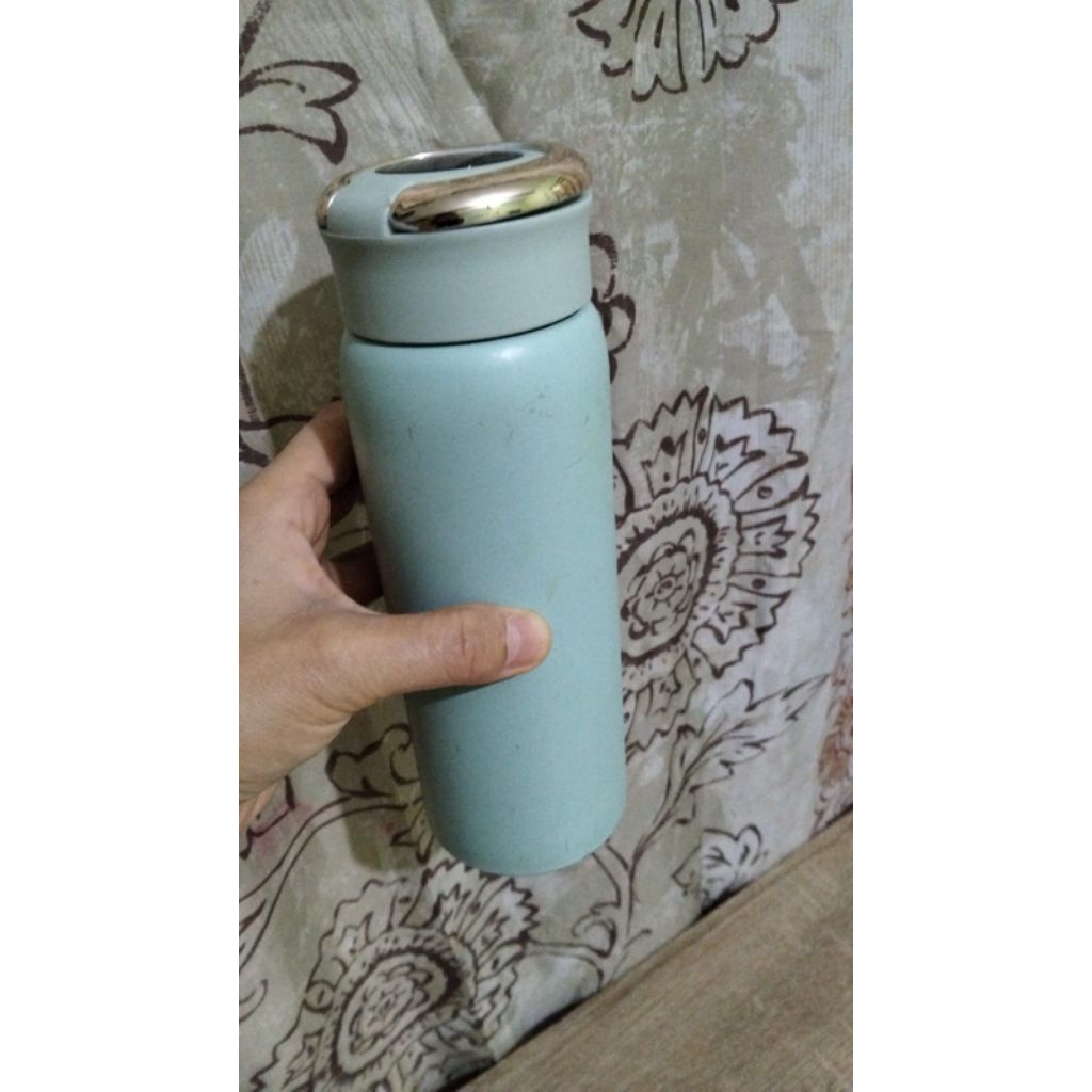 Termos kecil preloved