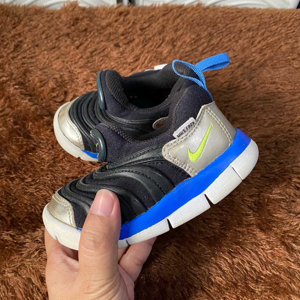 Preloved Nike dynamo cipung sepatu anak